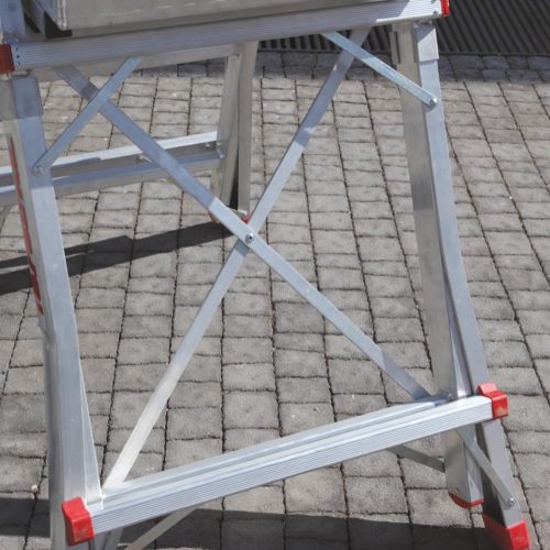 PLS saugi darbo platforma su turėklais ir stabilizatoriais darbui aukštyje