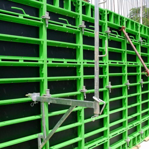 Sienų klojiniai – tvirti sprendimai vertikalių konstrukcijų formavimui